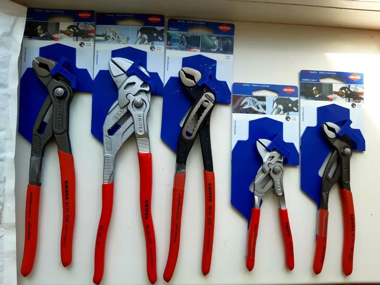 Профессиональный инструмент Knipex . 7