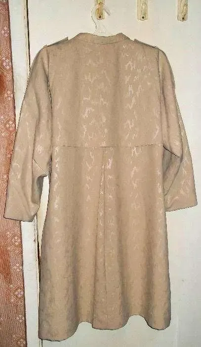 Женский плащ.  Раз. № 46-48 2