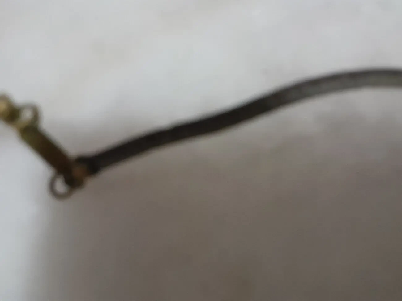 Оригинальная оранжевая подвеска на кожаном ремешке. Ретро - СССР 2