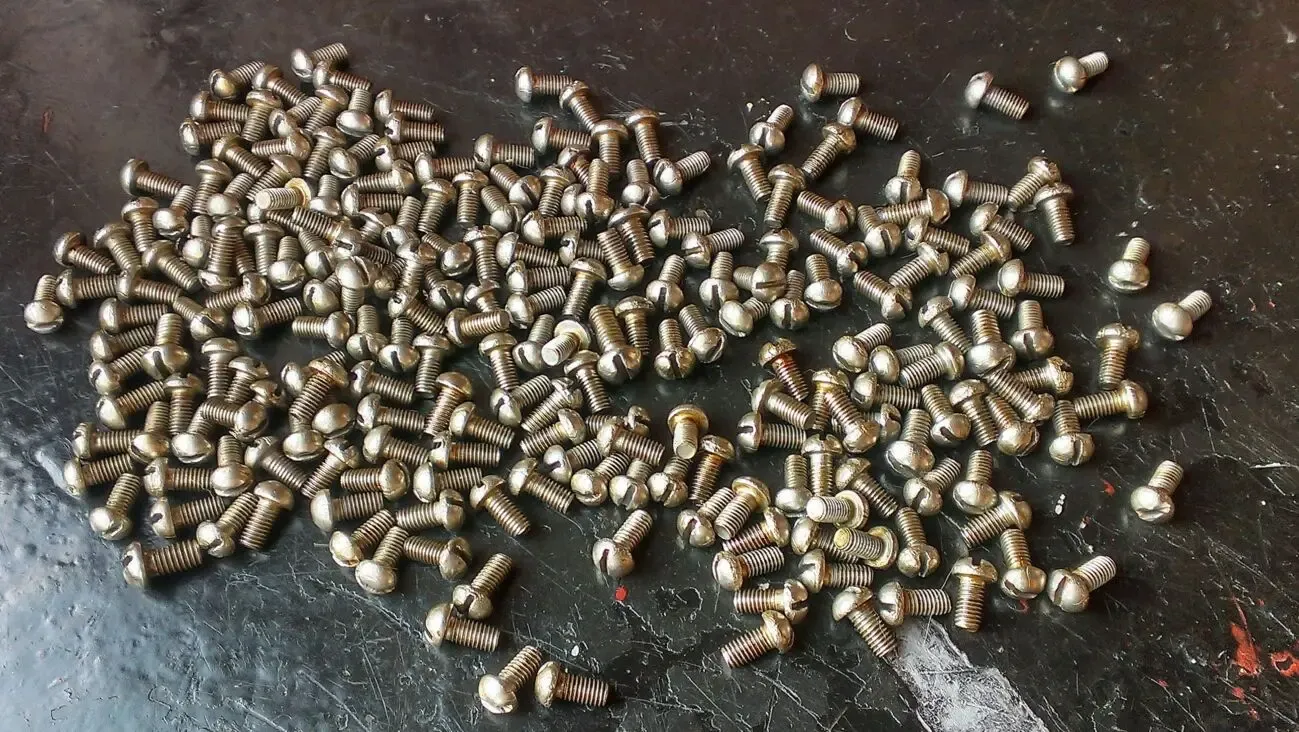 Винт, болт, гайка, микрокрепеж М1,М1.2,М1.6,М2,М2.5,М3 3