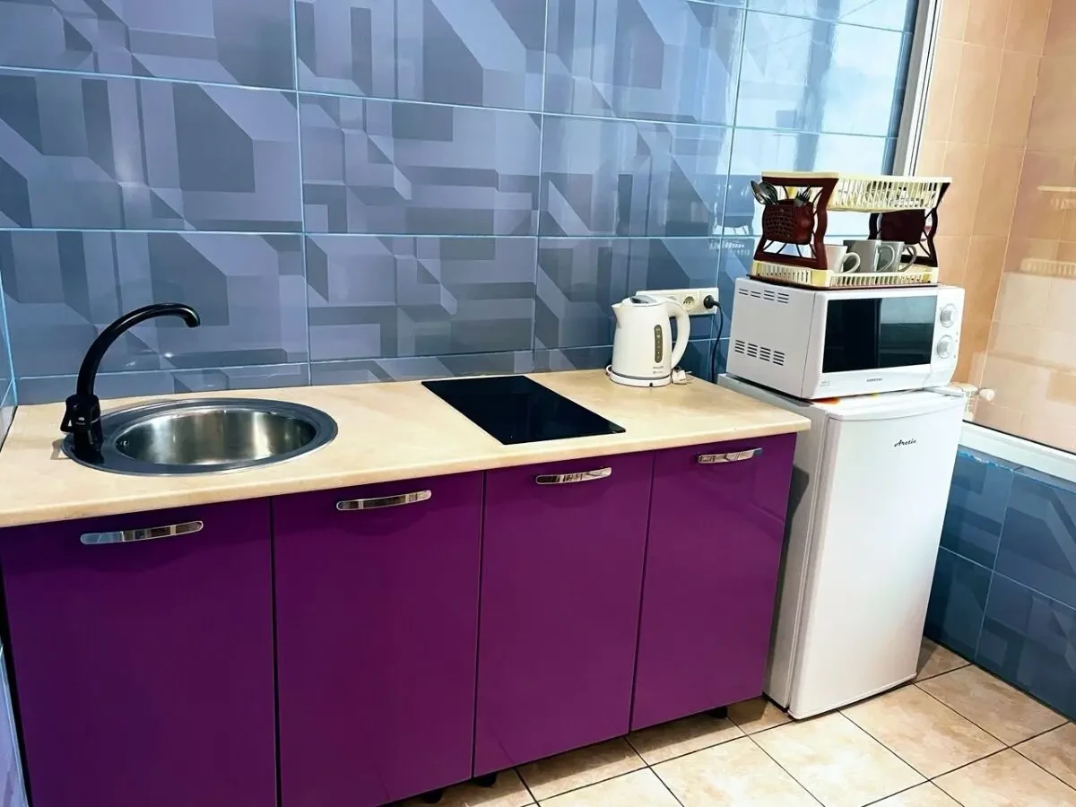 Сдаю недорого квартиру в центре 95 квартал 8