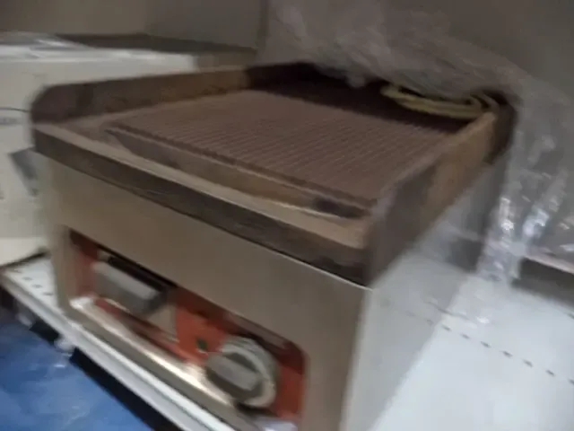 Жарочная поверхность, б у в рабочем состоянии. 5