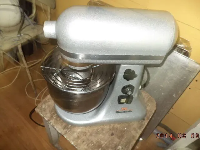 Кремовзбивальная машина Sigma, б у в рабочем состоянии. 10