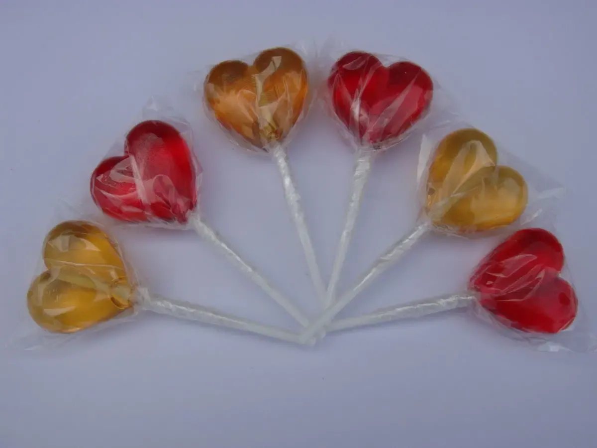Леденцы фигурные на палочке Сердце 4