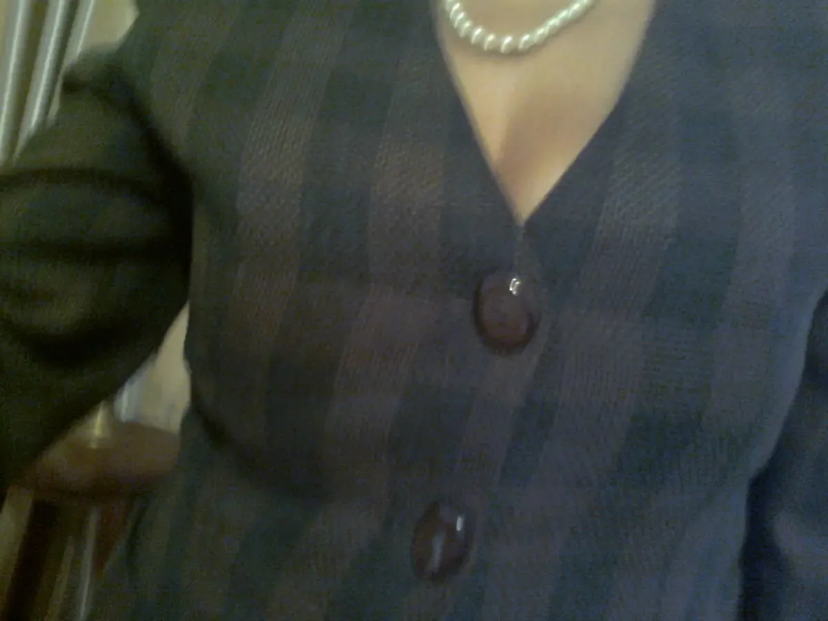 Зеленый пиджак в клетку на подкладке с карманами.Вискоза.Украина