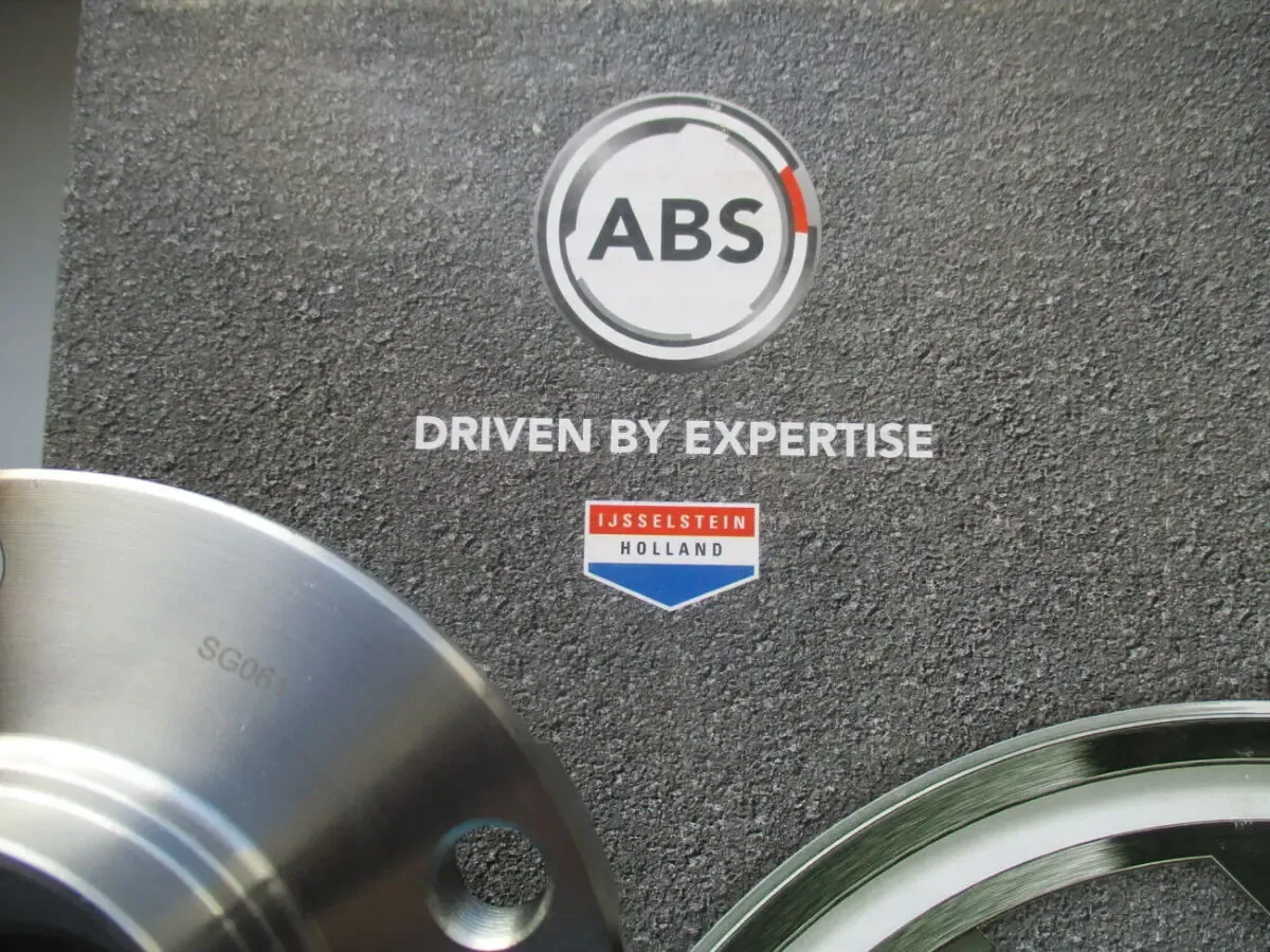 Подшипник (задняя ступица) Пежо 407, Ситроен C5 X7 (C5X7), C6 10