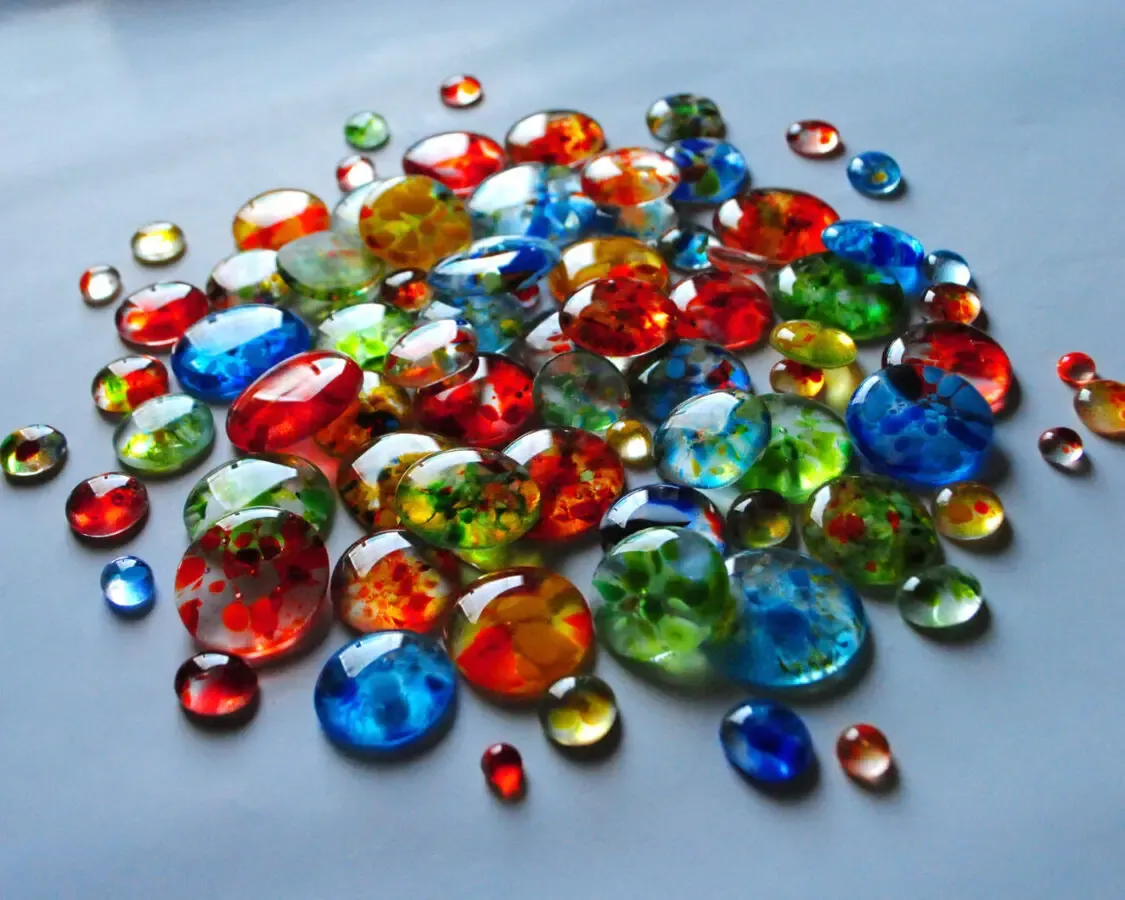 Декоративные стеклянные камни, капли, кабошоны, мозаика. 2