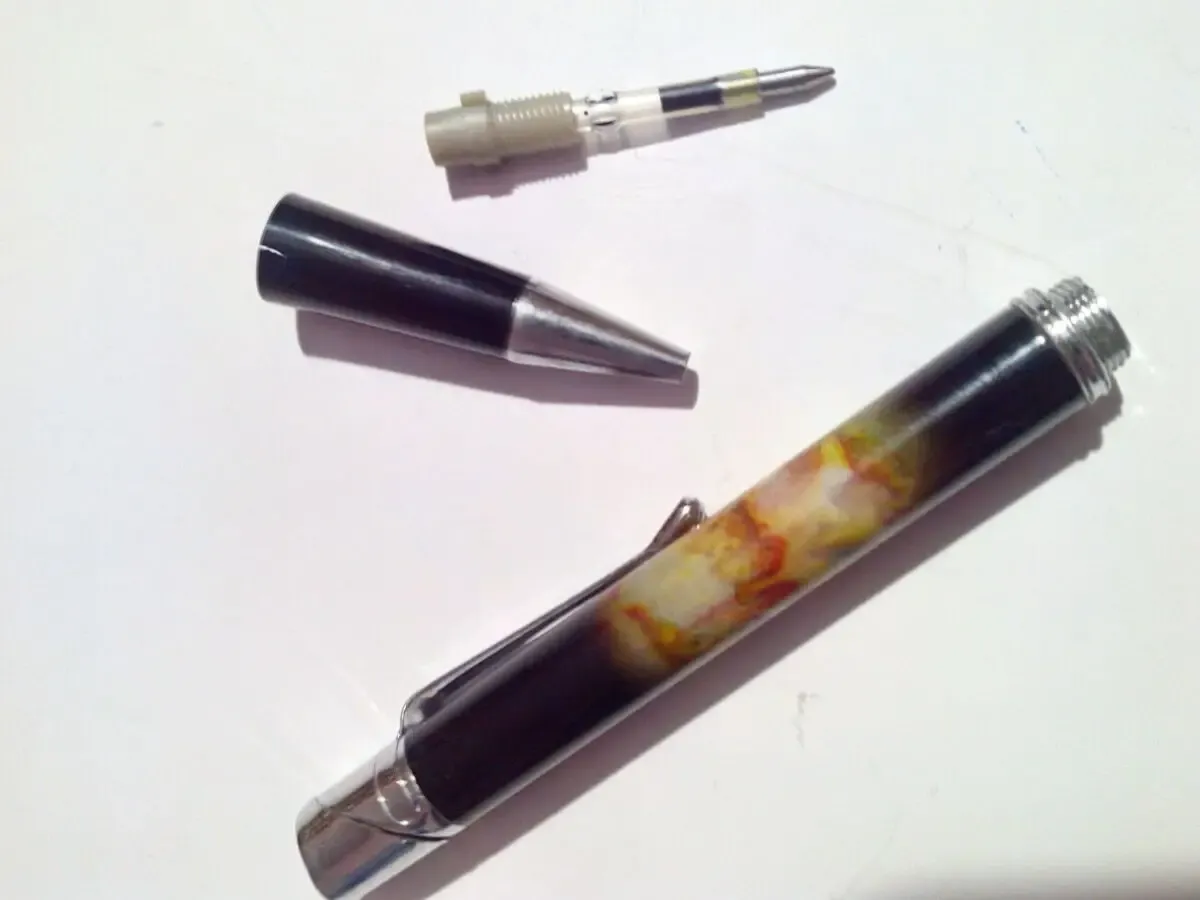 Ручка зажигалка 2