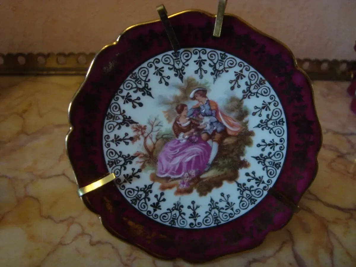 Коллекция фарфоровых миниатюр. Лимож. Франция 2