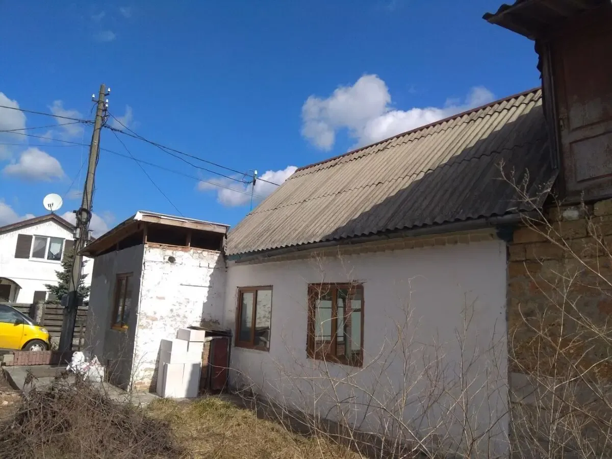 Демонтаж шиферной крыши