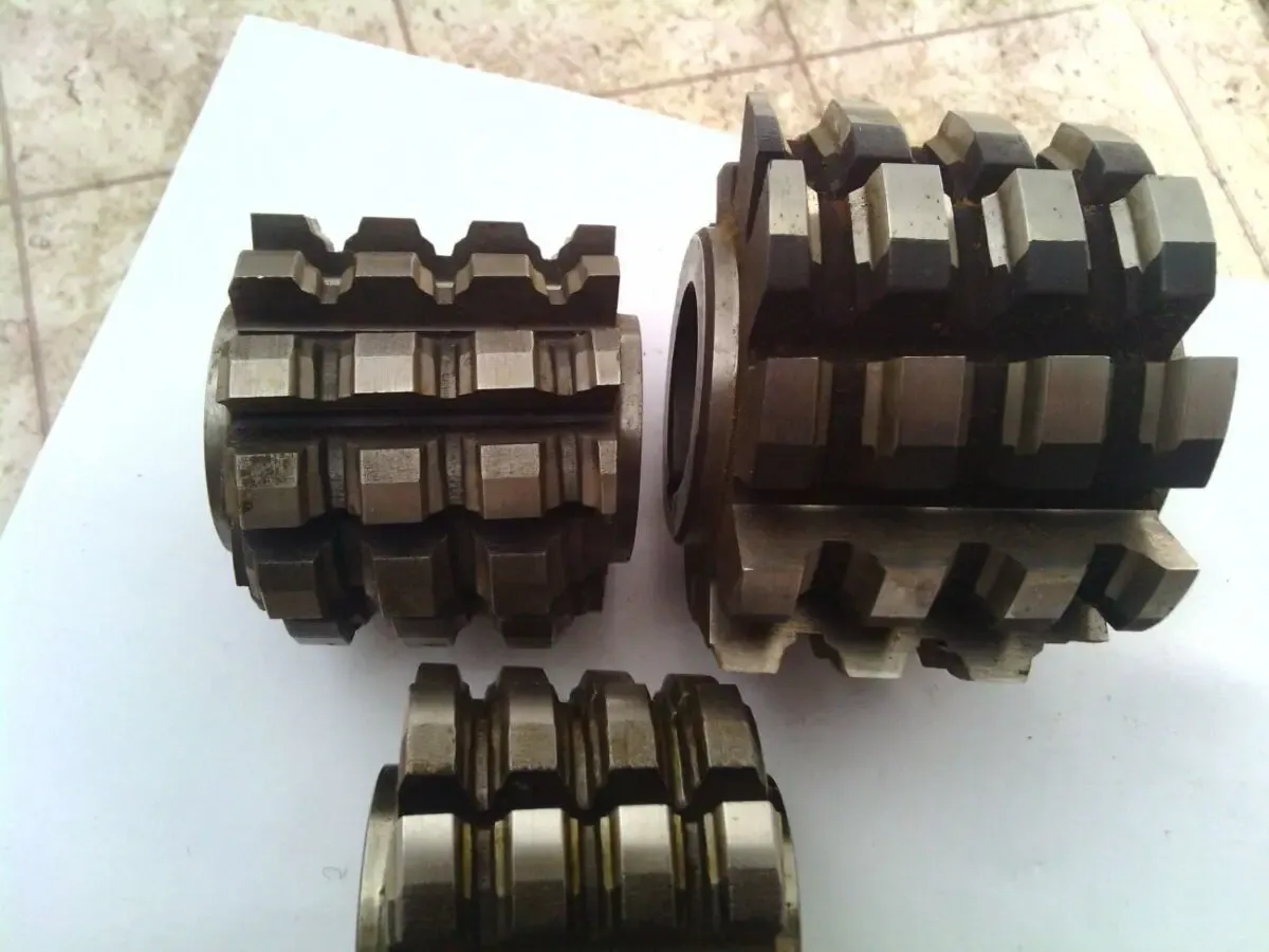 фреза шлицевые. фреза червячные.