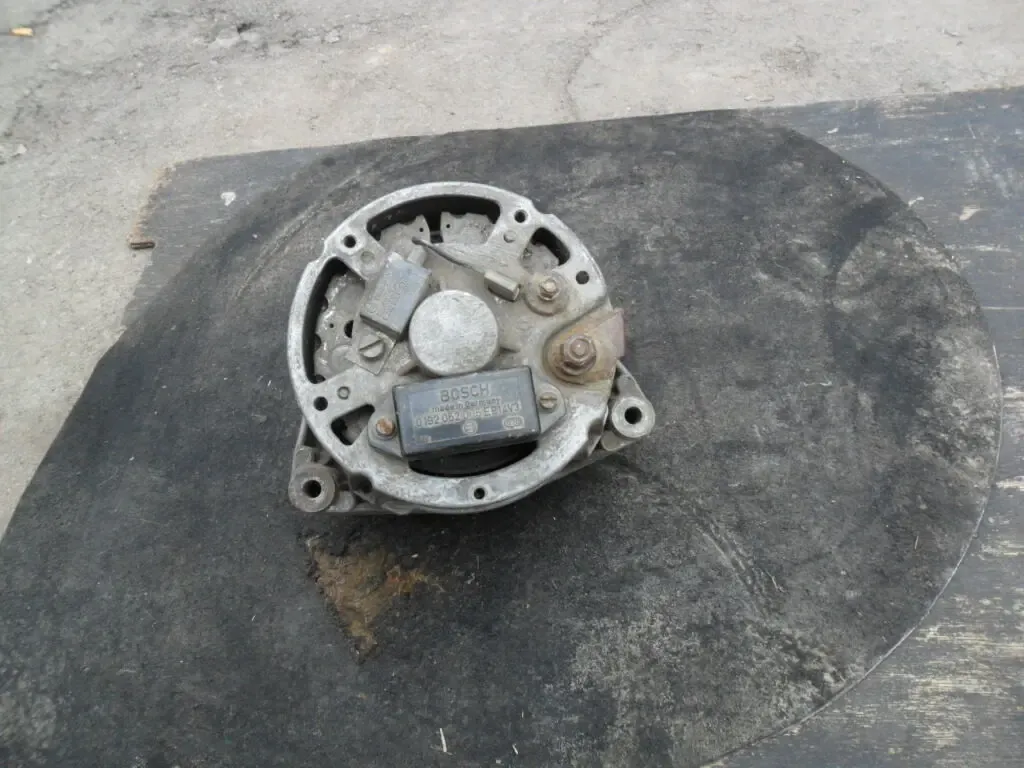 Генератор VW-Audi, Bosch 0120469502, оригинал, VAG 035903015A, 75A 5