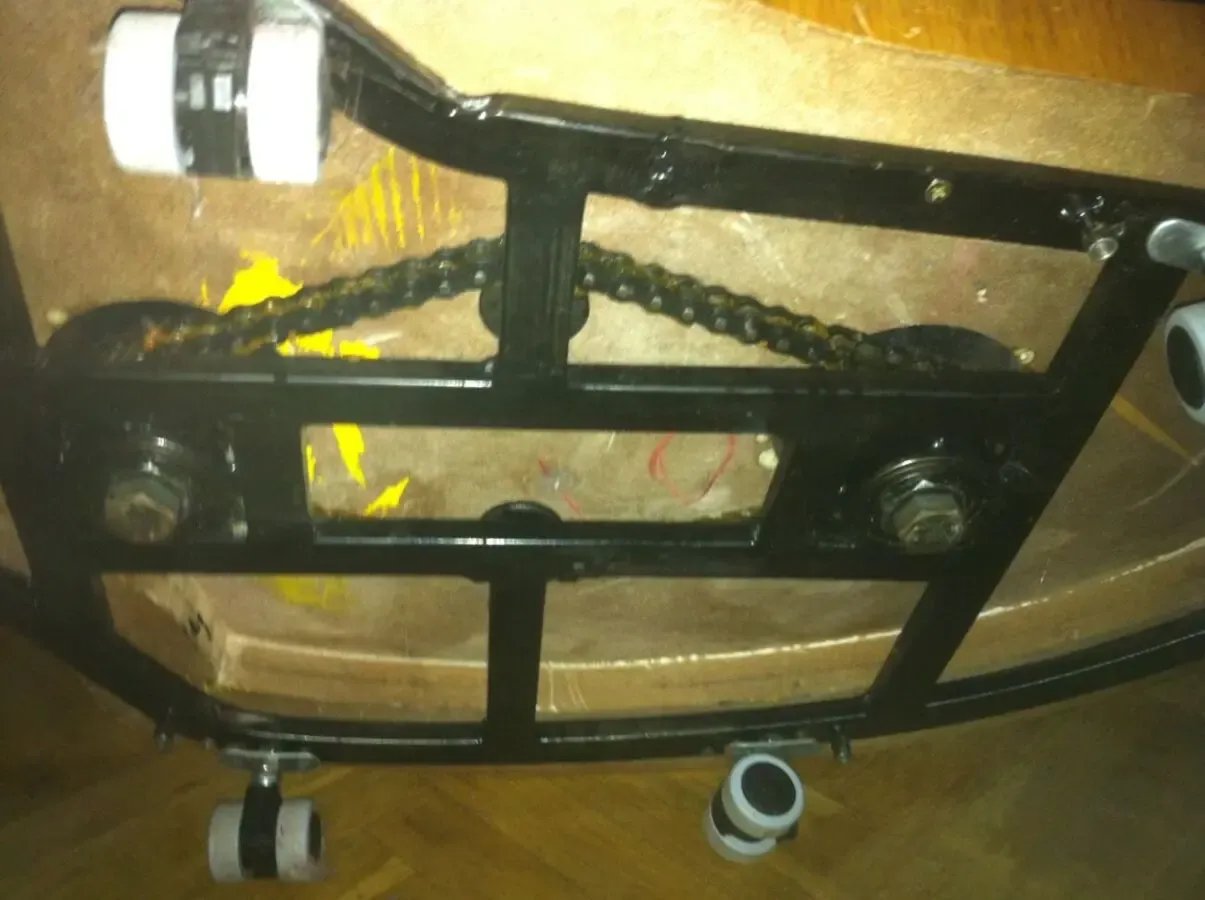 Предлагаю стеклянный фуршетный стол, эксклюзив 9