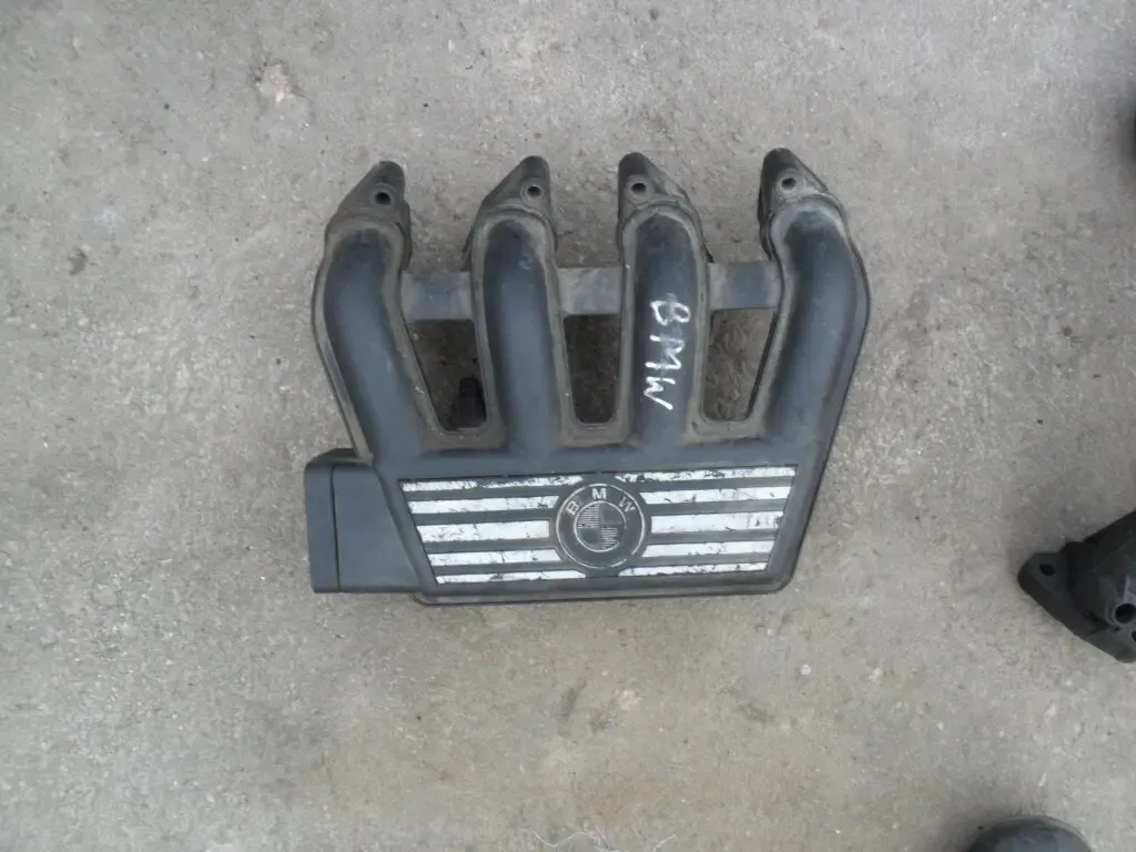 Коллектор впускной БМВ E36, 1.8tds, BMW 2245437, BMW 11612245437