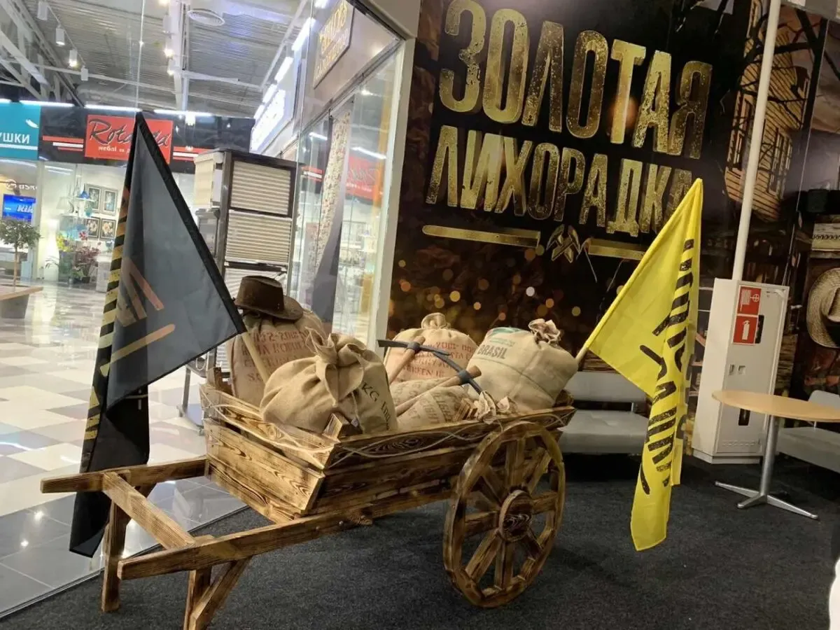 Деревянная повозка. Телега из дерева. Телега деревянная. 5