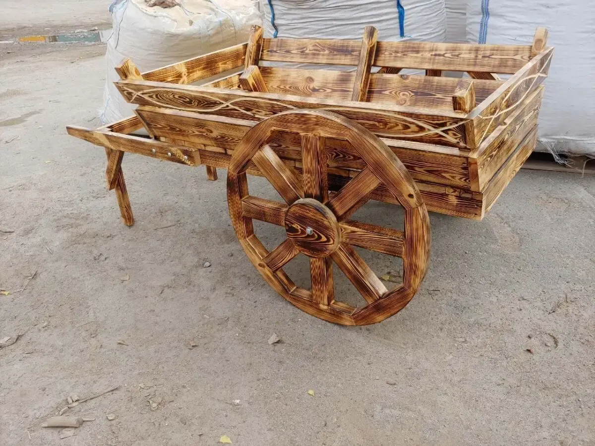 Деревянная повозка. Телега из дерева. Телега деревянная. 6