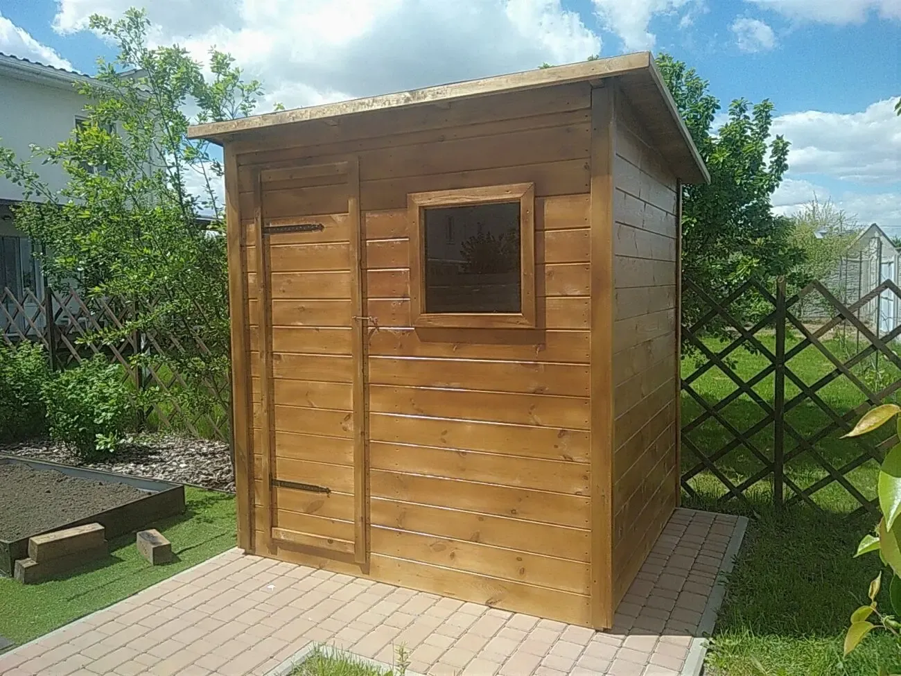 Бытовка на дачу.  Садовый сарай. Подсобный домик. Хозяйственный домик