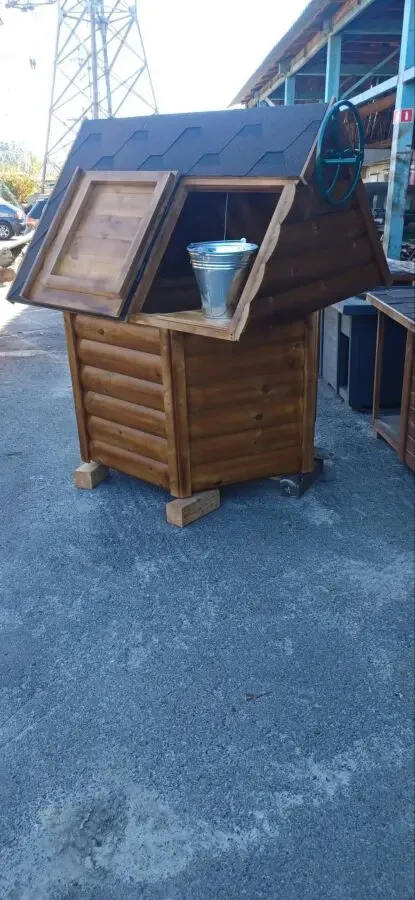 Домик для колодца. Декоративный колодец. Колодец из дерева. 4