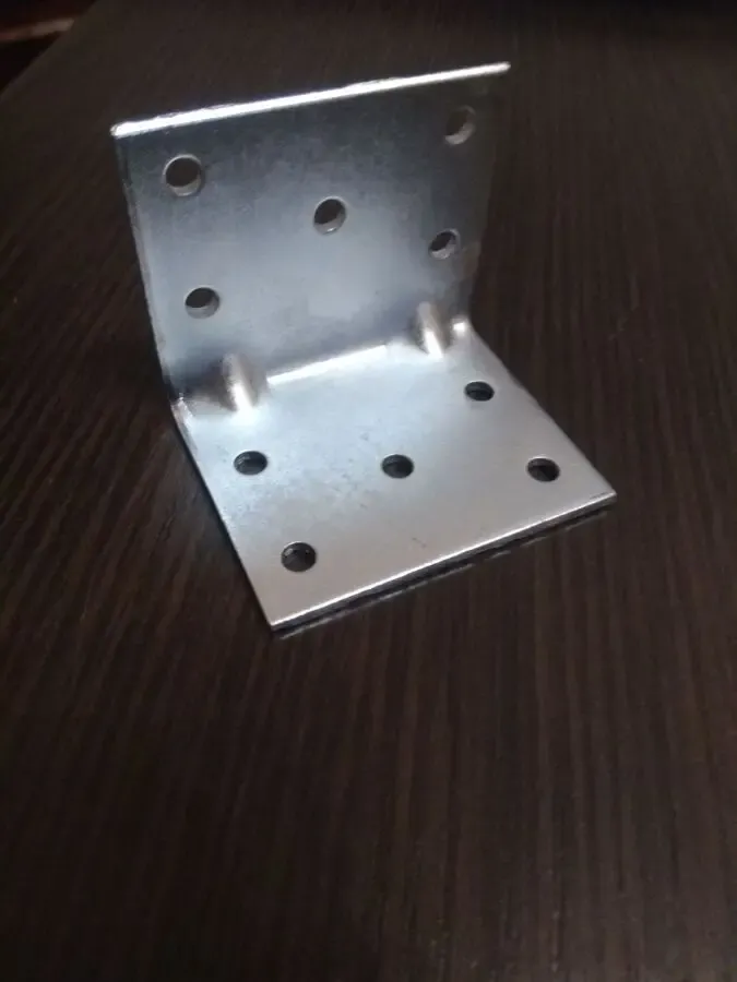 Уголок крепежный и пластины  в асортименте 5