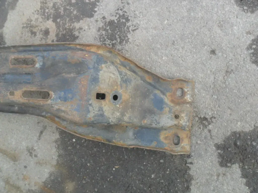 Траверса двигателя Ford 89FB-6A087-AB, Форд Фиеста, Курьер, оригинал 7