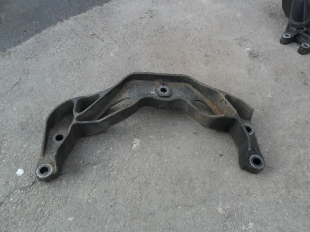 Кронштейн двигателя Форд Мондео, Ford 97BB-6P096-AB, оригинал 4