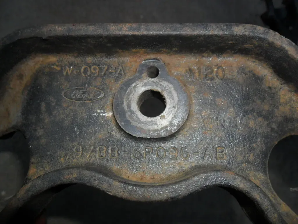 Кронштейн двигателя Форд Мондео, Ford 97BB-6P096-AB, оригинал 3