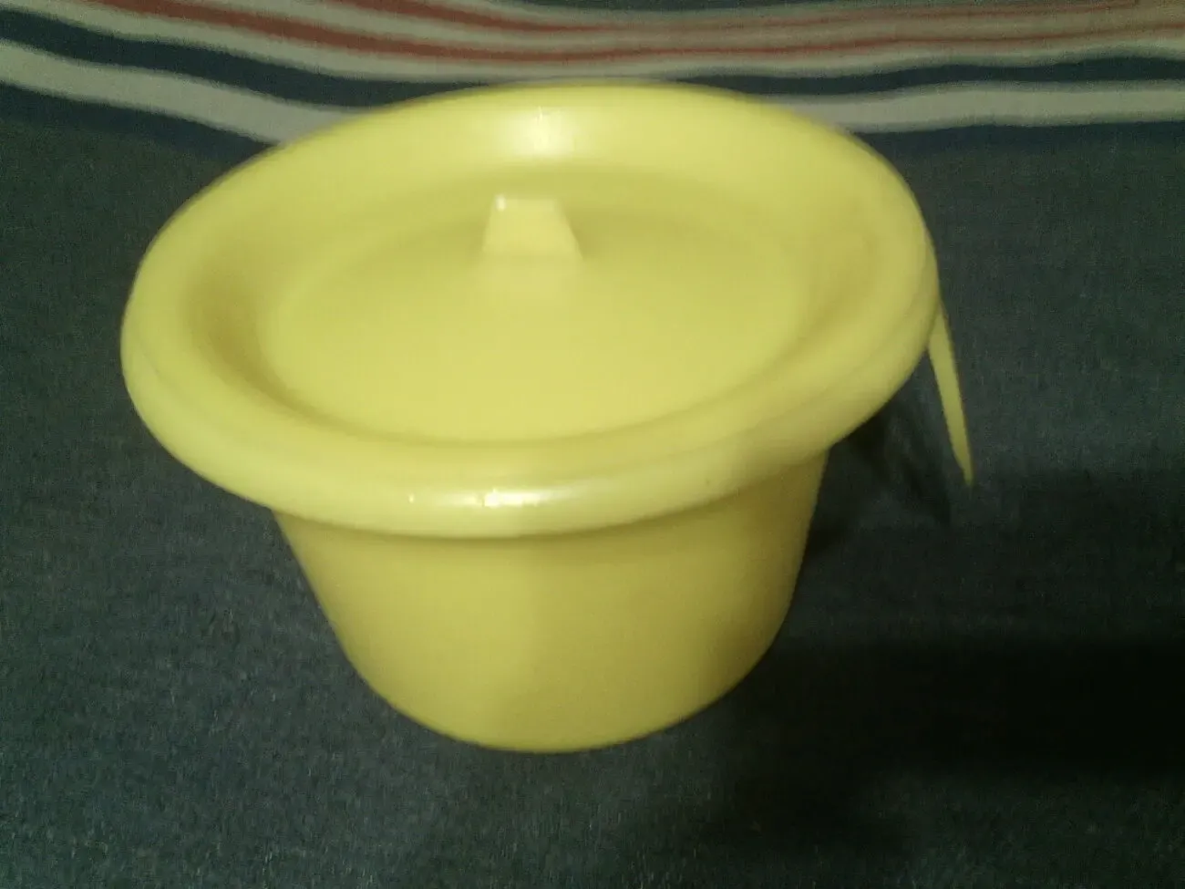 Горшок для детей.