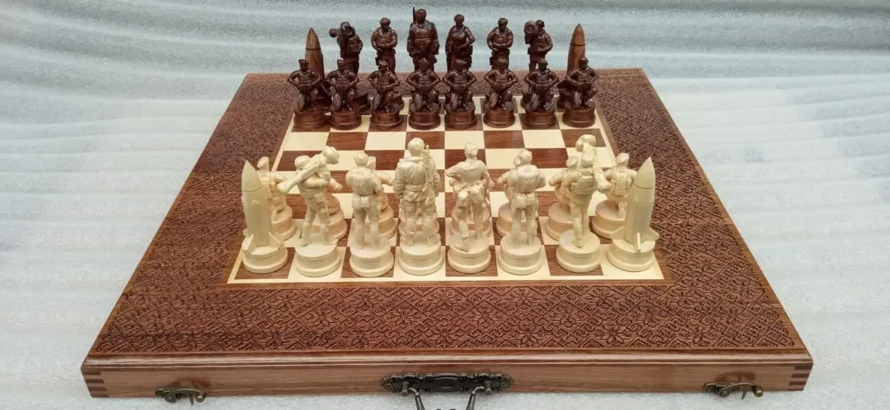 Дерев'яні шахові фігури ЗСУ, Козаки, Лицарі, Пірати 5