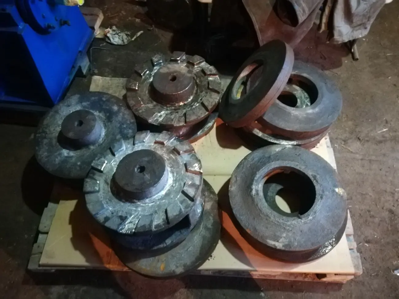 Продам запчасти к насосам ГРУ, ГРАУ 400-20,1600-25