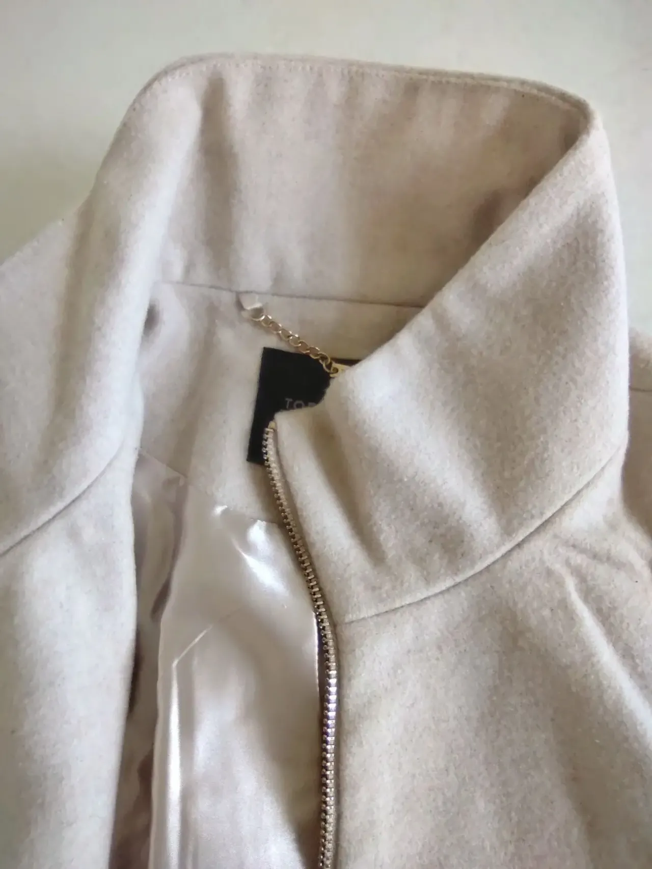 Оригинальное бежевое пальто Польша 6