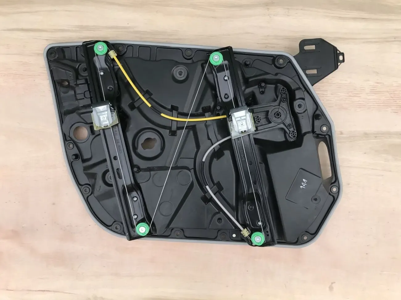 A2537206403 Mercedes панель стеклоподъёмника