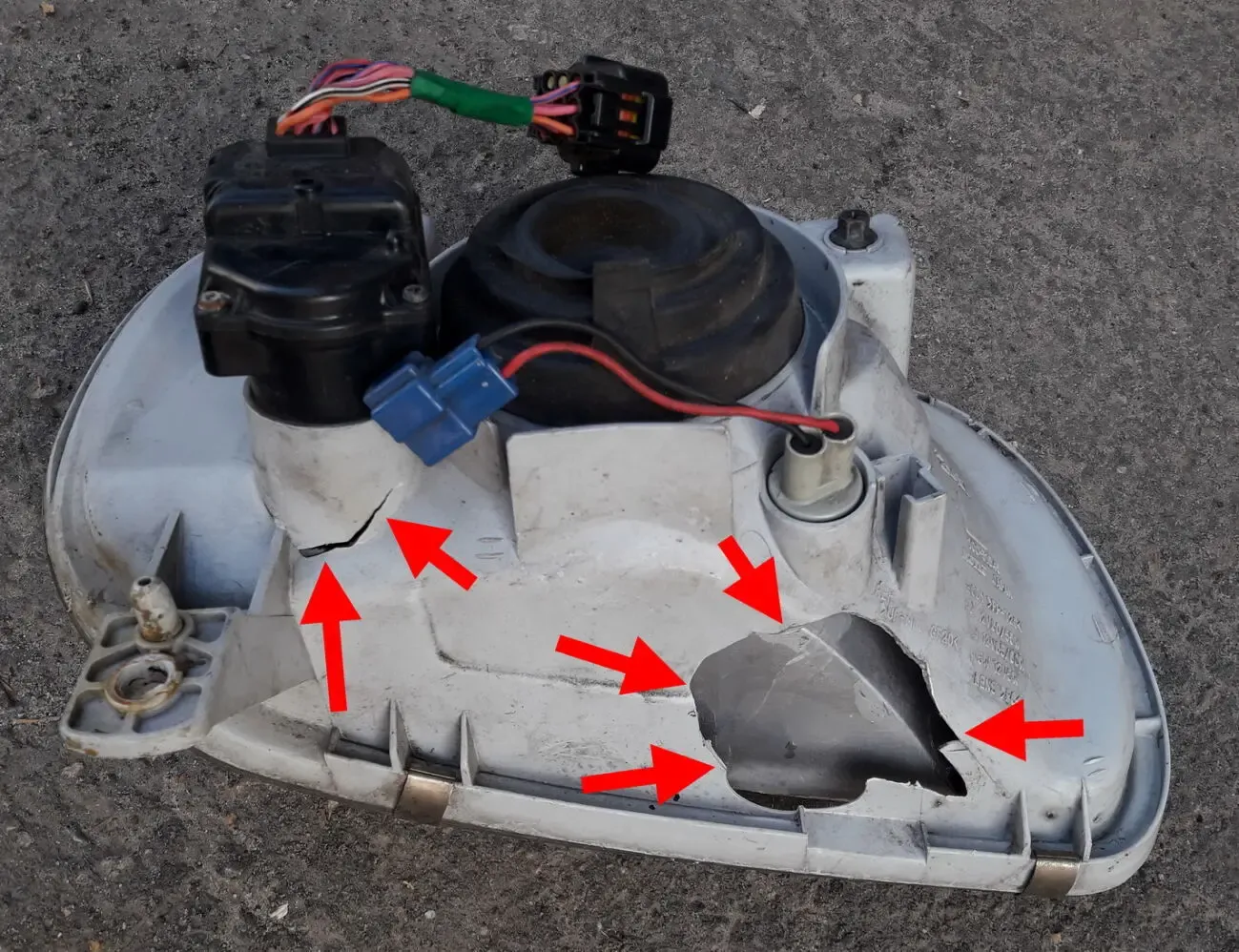 Фары передние Daihatsu Cuore-4  94-99 г 2