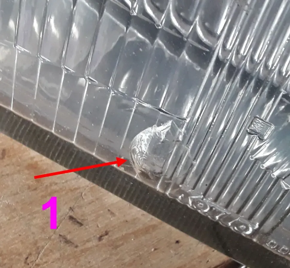 Фары передние  Mazda 626 Gd 2