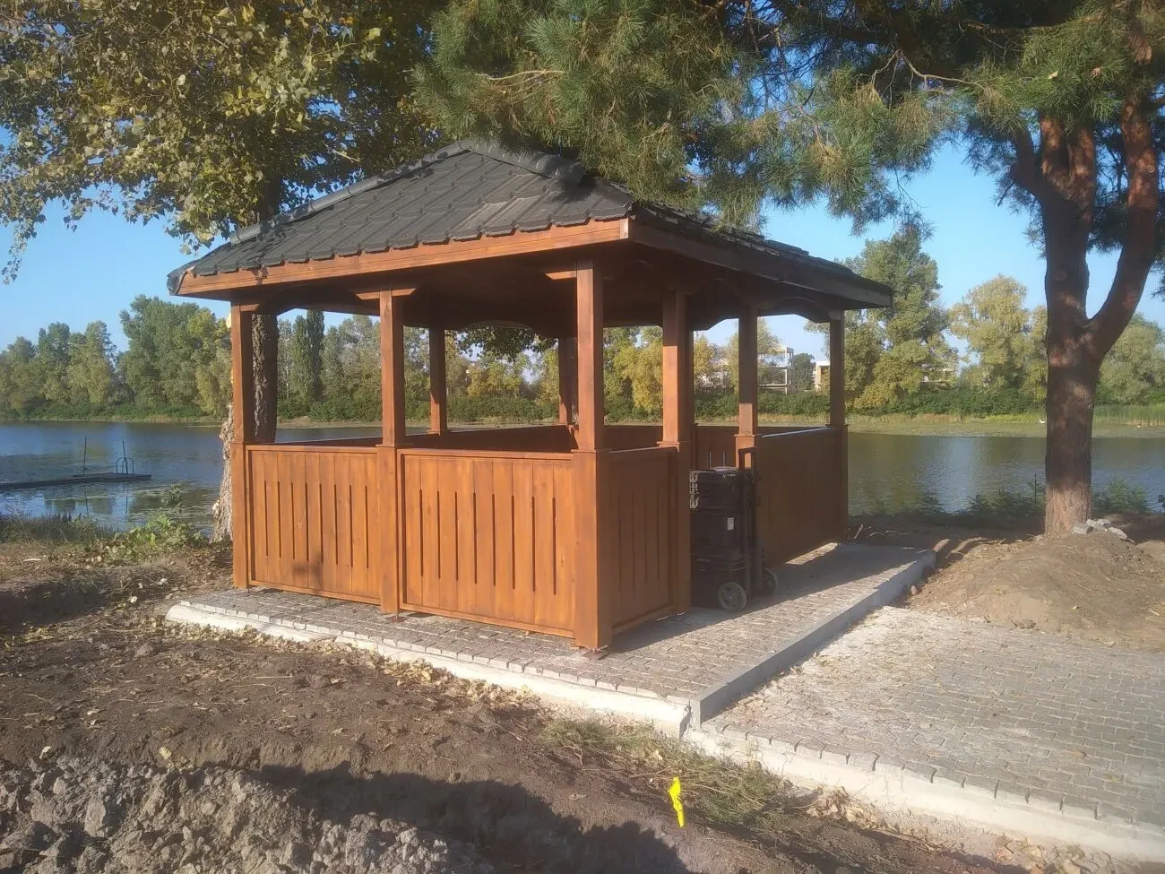 Деревянная беседка. Альтанка 8