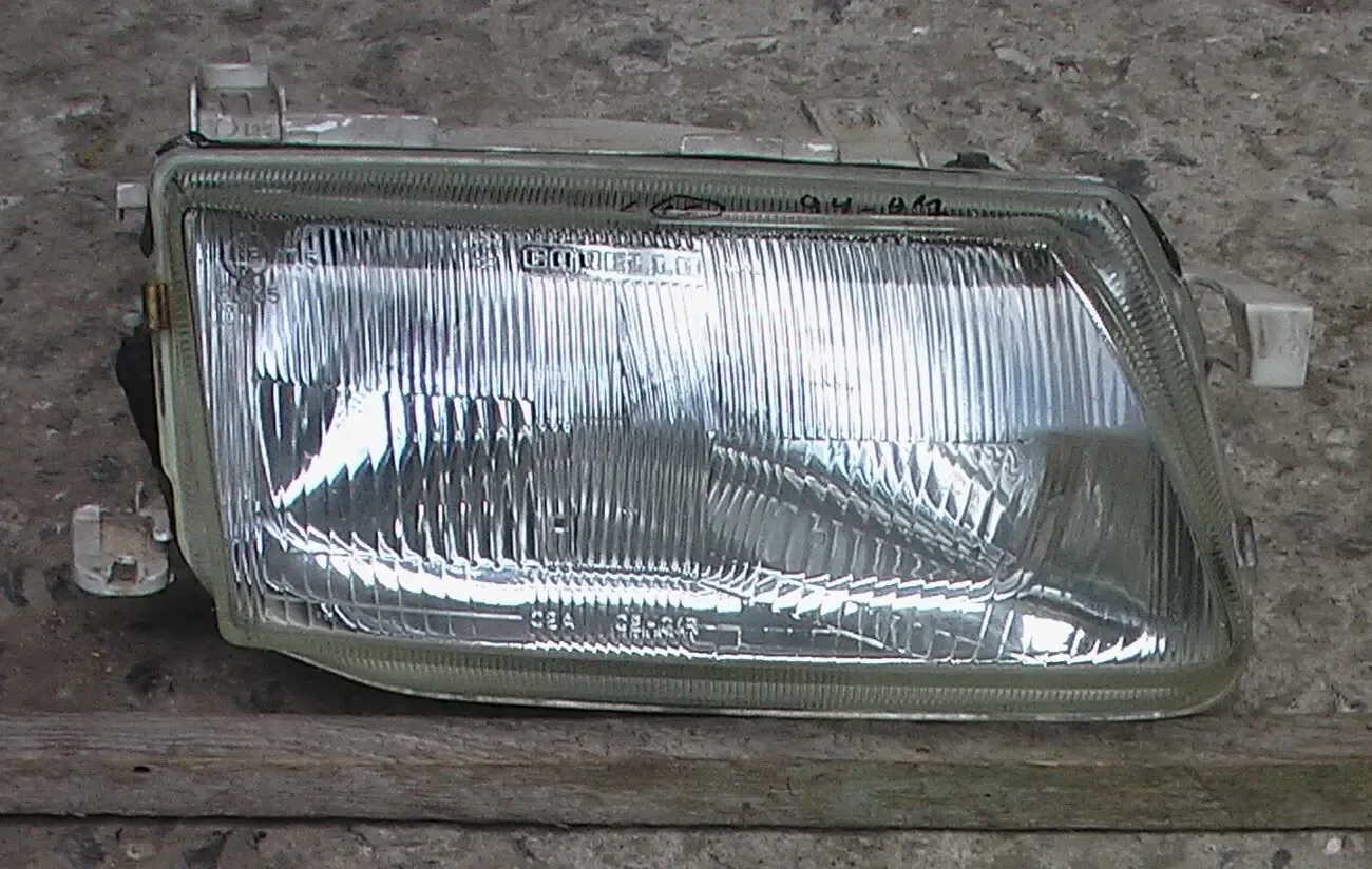 Фары передние Opel Astra-f 6