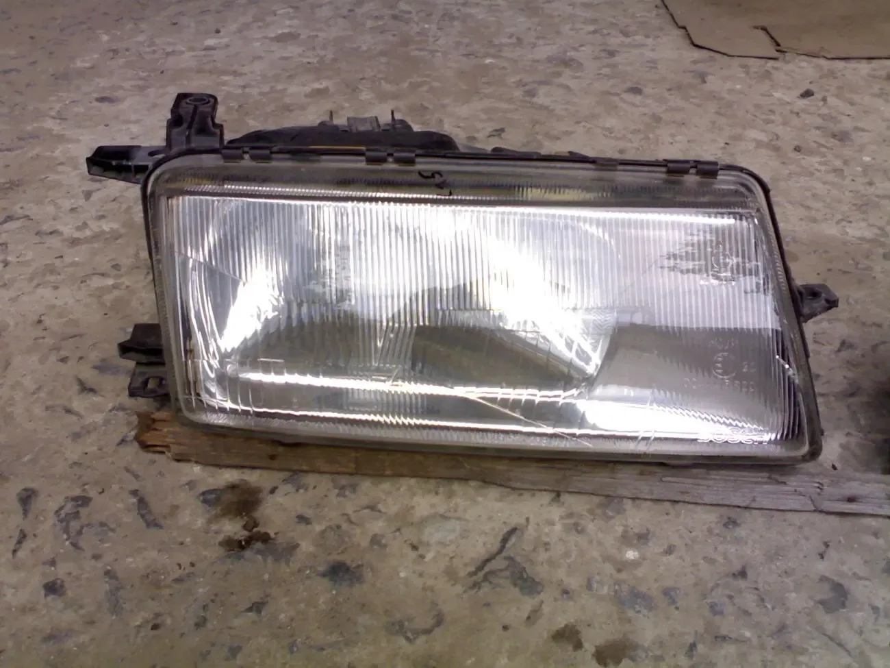 Фары передние  Opel Vectra-a