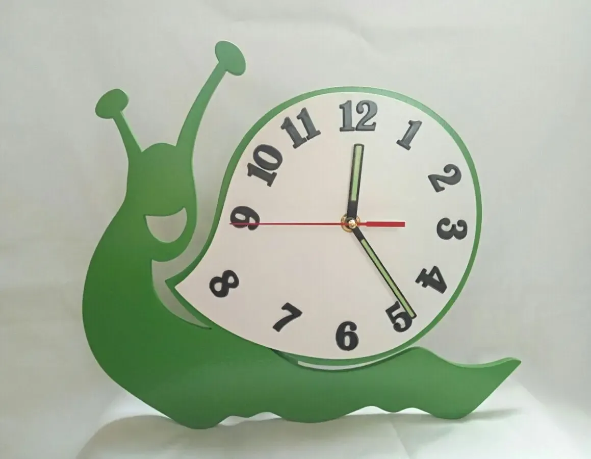 Часы настенные 