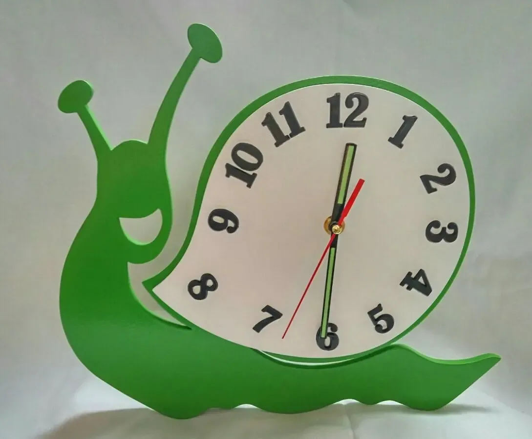 Часы настенные 