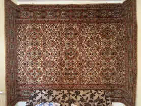 Продаю ковер 2*3 из чистой шерсти