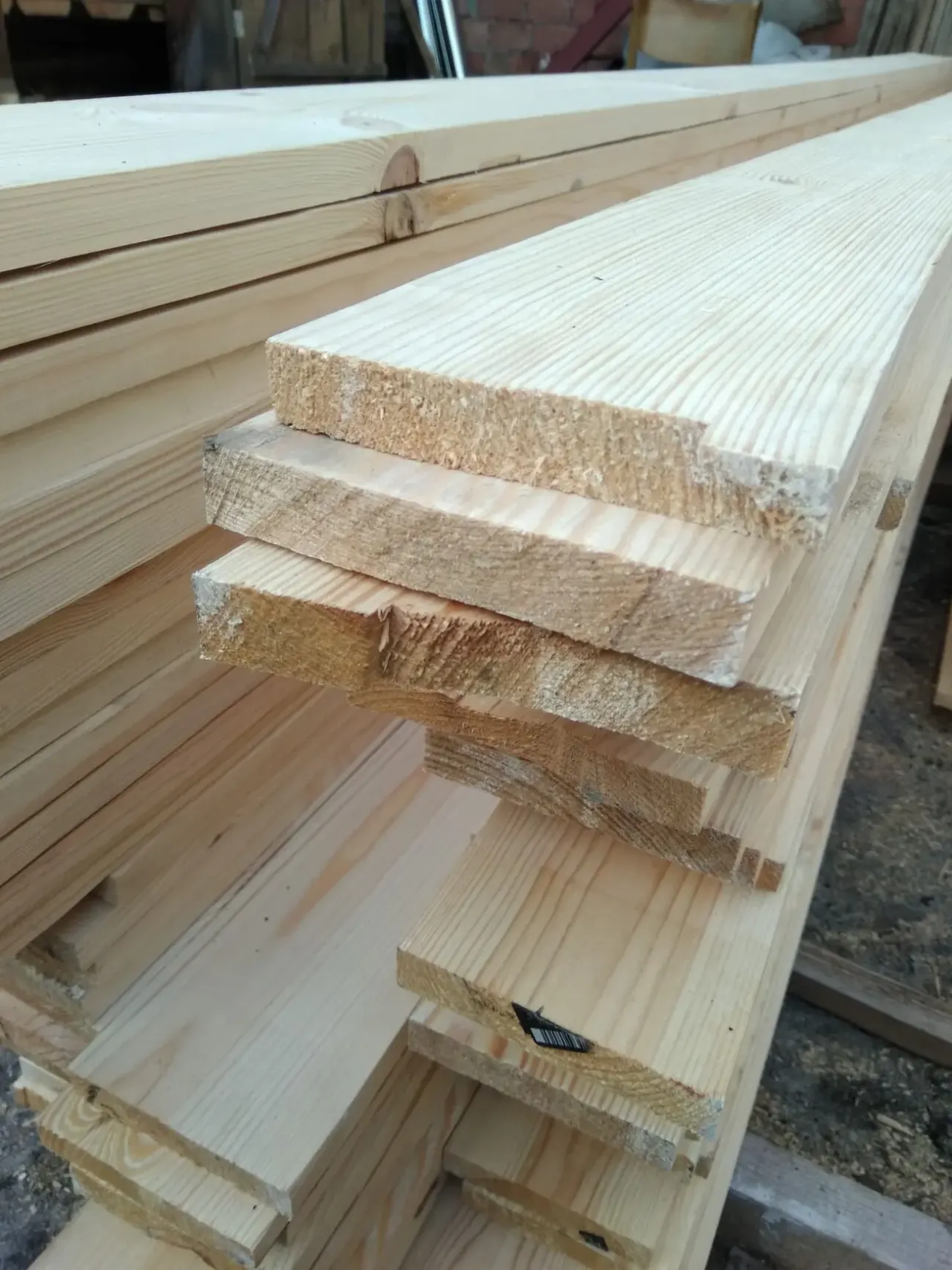 Доска строганная 20х150 мм. сухая шлифованная обрезная Сосна Киев 6