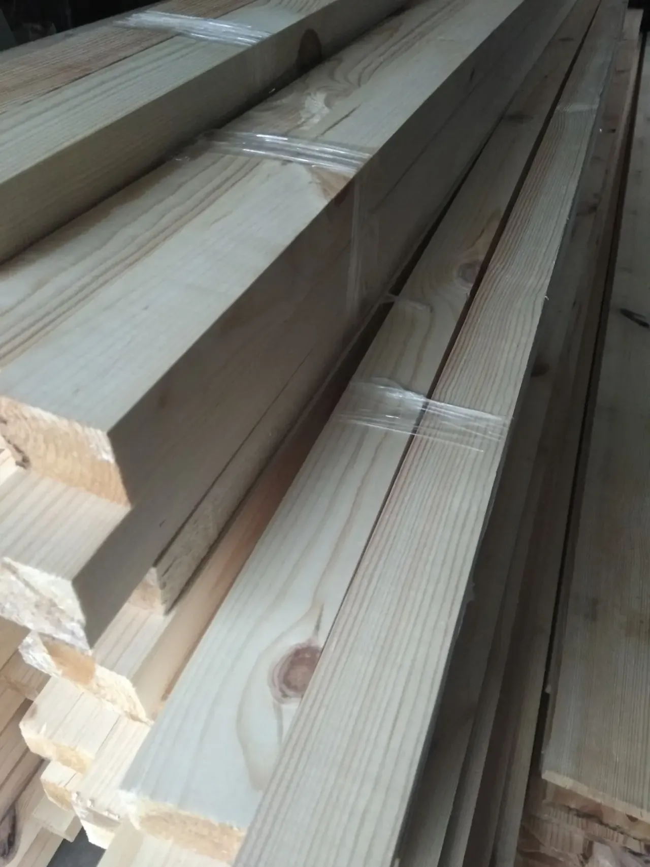 Брус строганный сухой 50х50 мм. 40х50 мм. 30х40 мм. 20х40 мм. Сосна 2