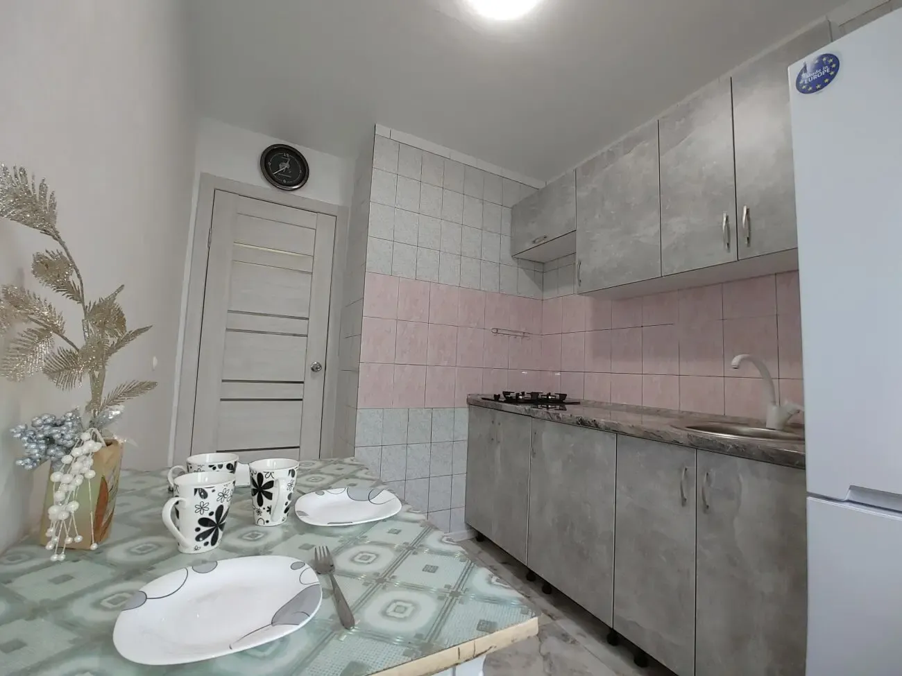 Час, сутки, неделя, месяц! Левый берег! Ж/м Солнечный, пр.Слобожанский 9