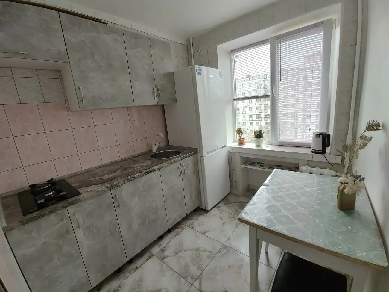 Час, сутки, неделя, месяц! Левый берег! Ж/м Солнечный, пр.Слобожанский 7