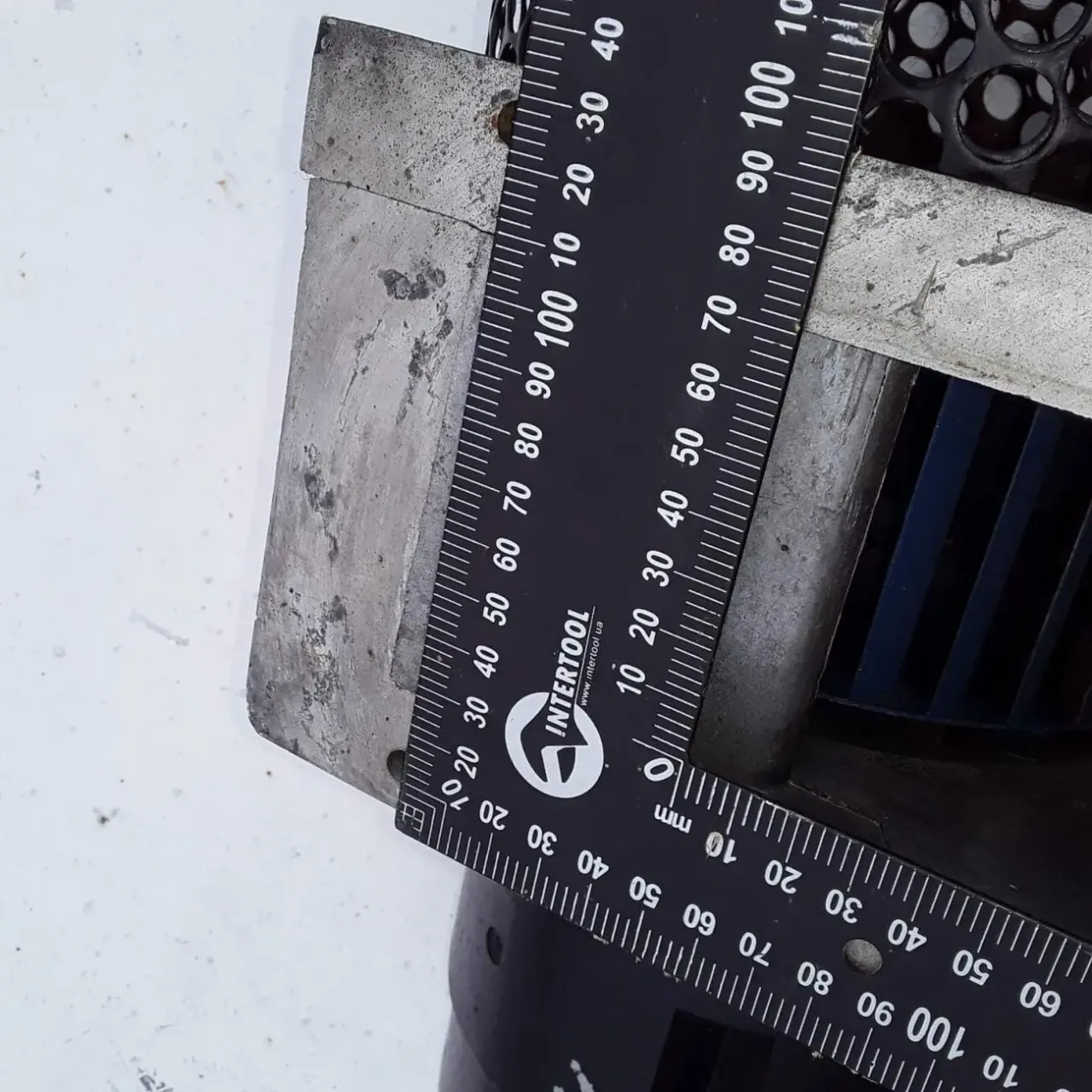 Наездник болгарского двигателя постоянного тока МР132 4