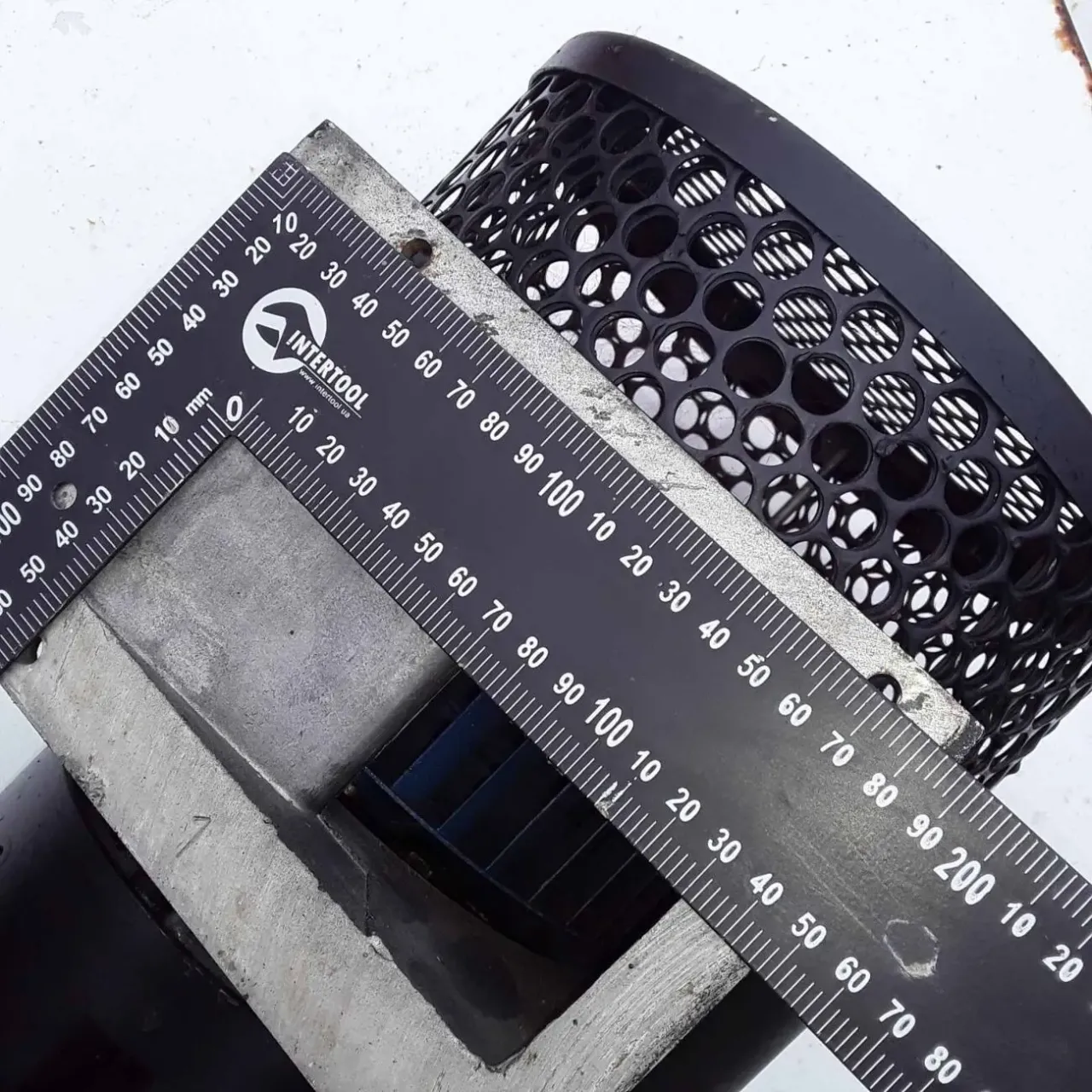 Наездник болгарского двигателя постоянного тока МР132 5