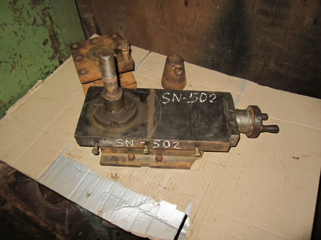 Токарный SN 502 , малая продольная 4