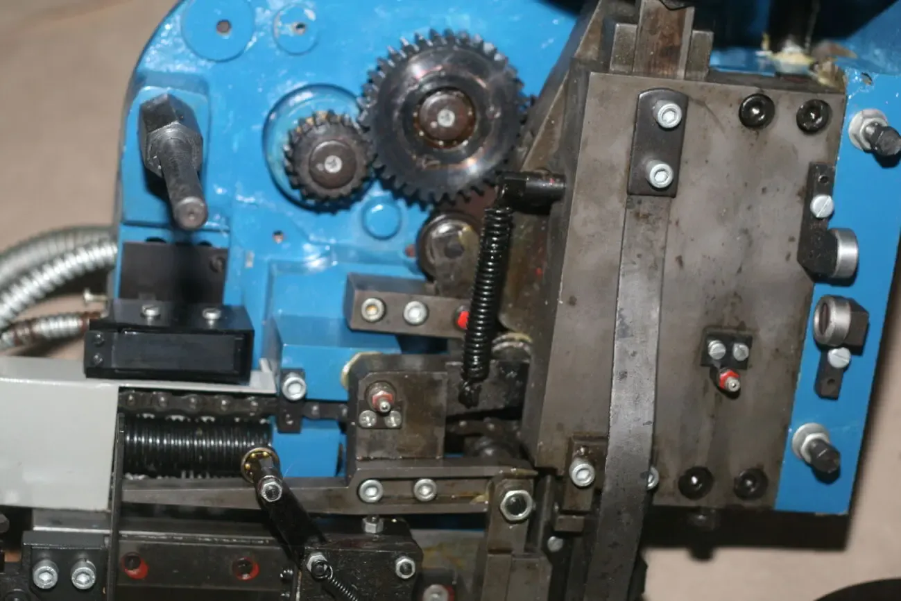 Головка проволокошвейная в сборе 3ТПШ-70С 9