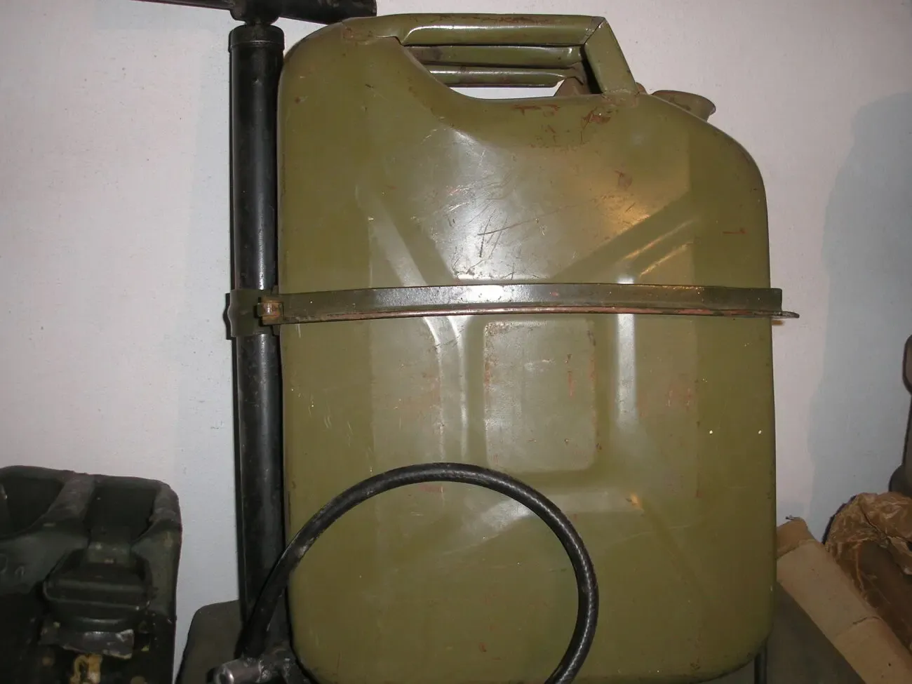 оприскувач\пульвезатор