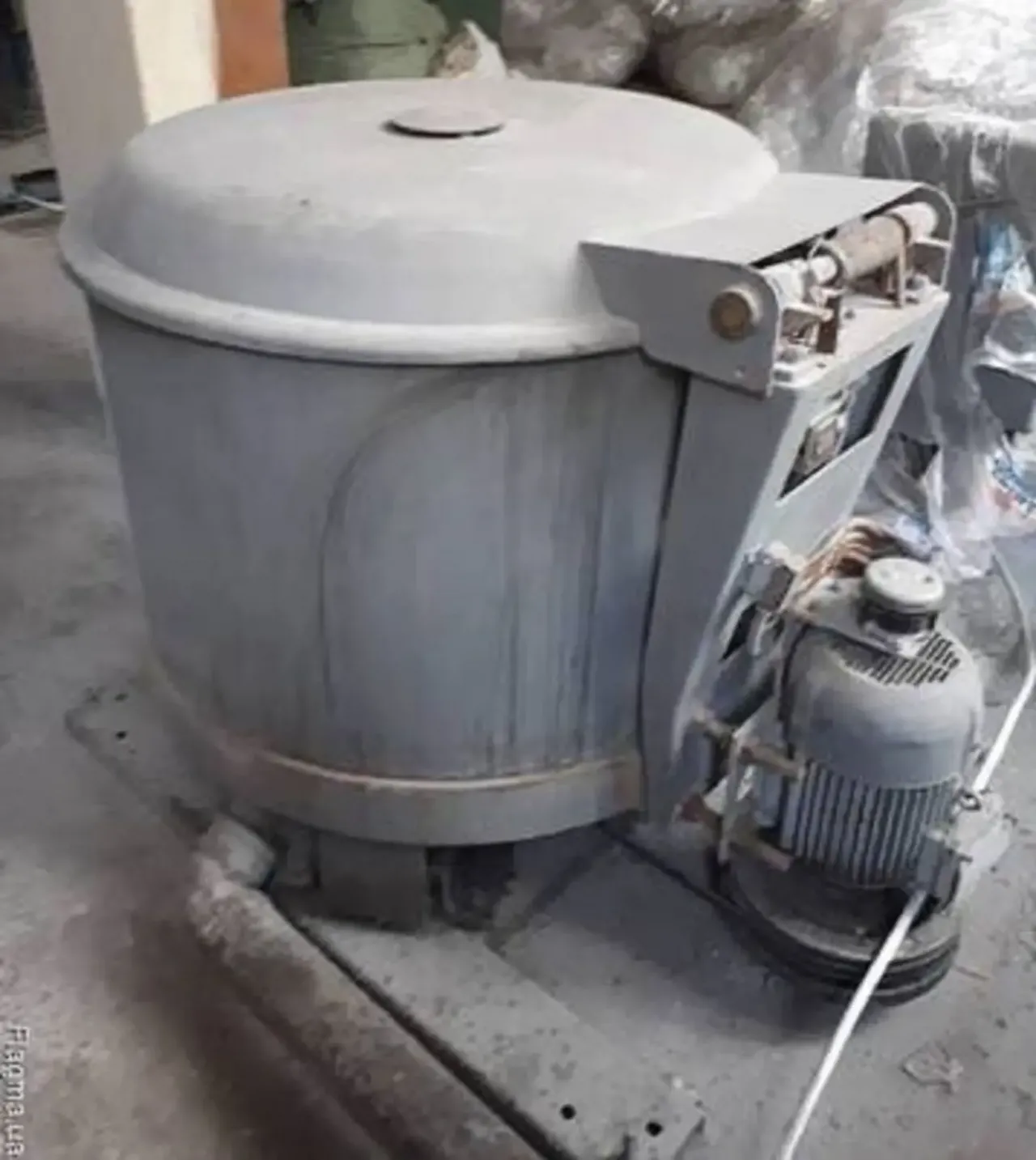 Стиральная машина промышленая на 12кг . 9
