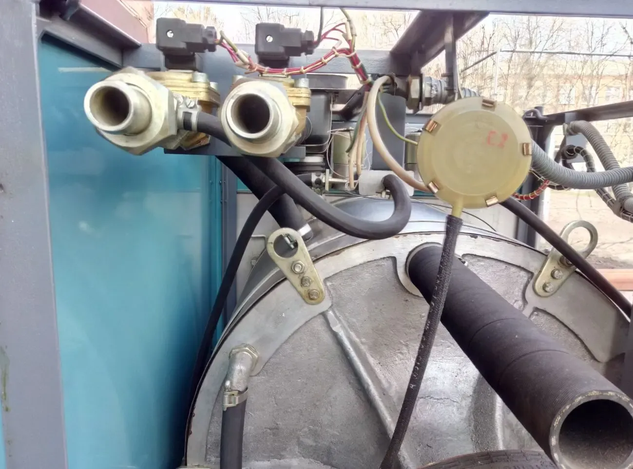 Стиральная машина промышленая на 12кг . 3